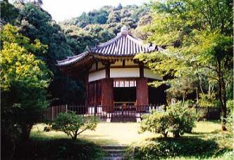 栄山寺